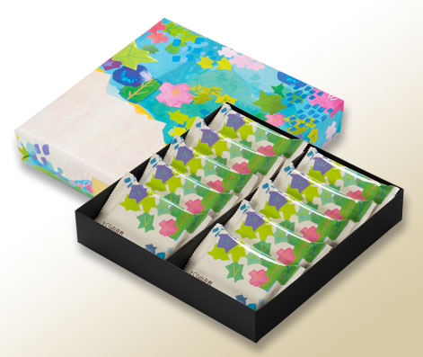 をぐら山春秋 あられ＆ショコラ ベイクドタイプ 化粧箱(中)