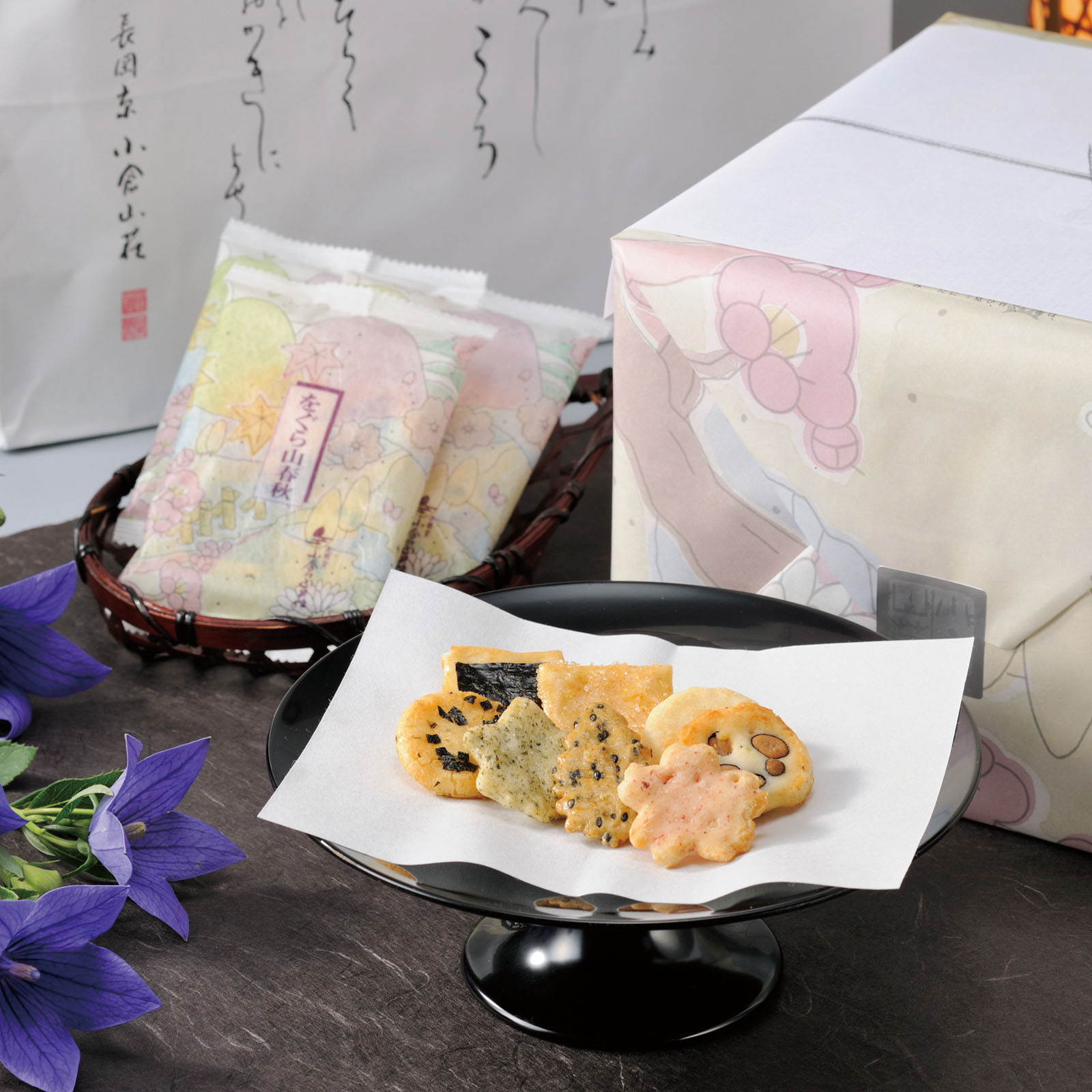 ◇【仏事用】をぐら山春秋 特中缶◇◇(8ヶ入り36袋): 米菓・詰め合わせ ...