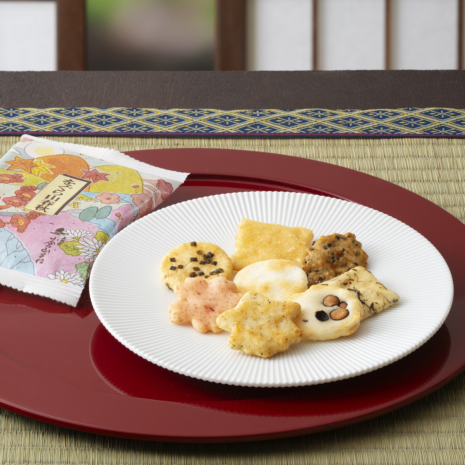 販売日未定【通販限定：父の日段重ねセット】をぐら山春秋 小缶(12袋)+
