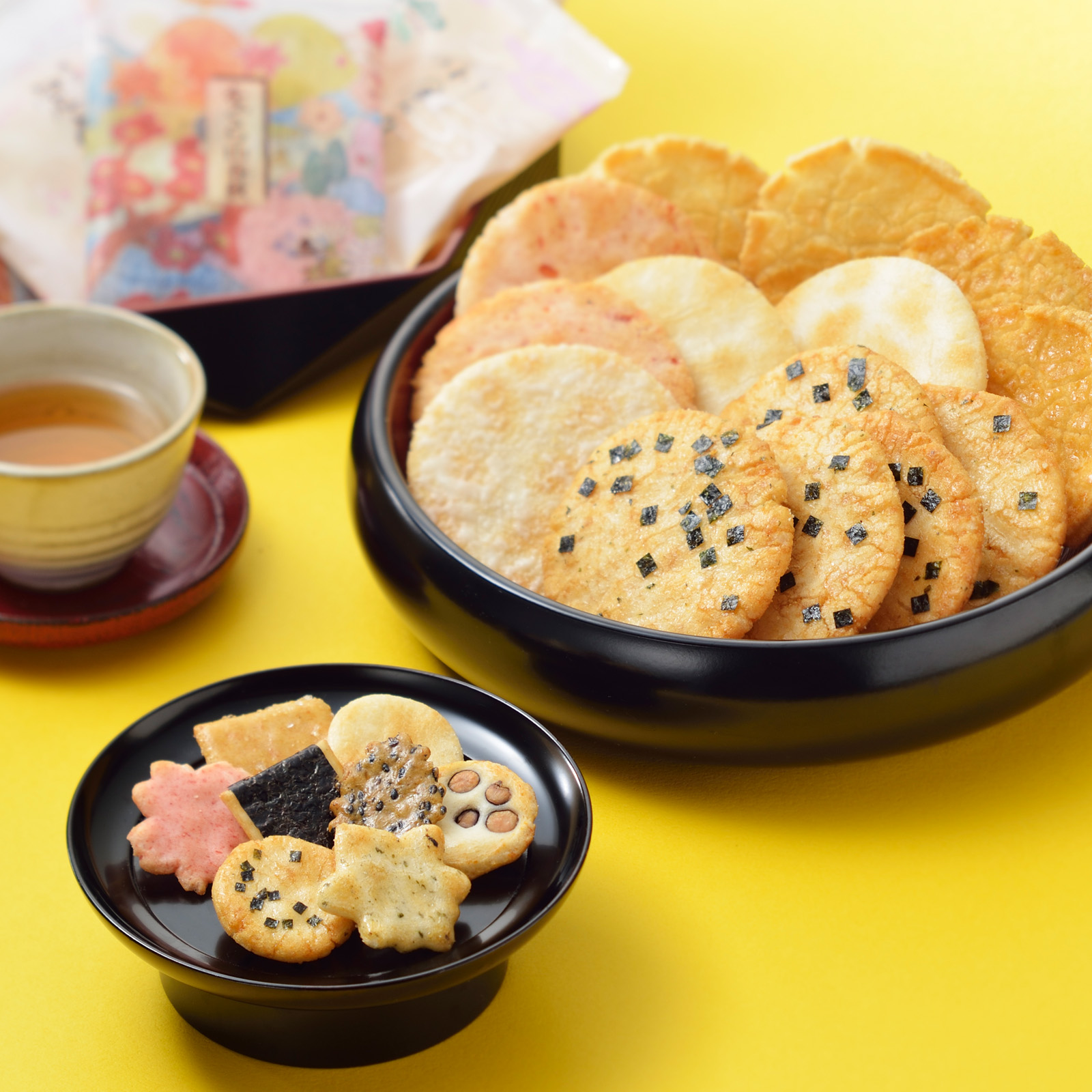 初摘み海苔巻あられ 化粧箱（20袋入り（1袋1枚入り））（係数5）